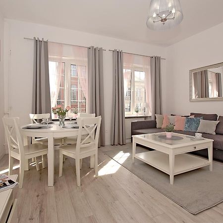 Apartament Kameralny Dluga 50 Гданськ Екстер'єр фото