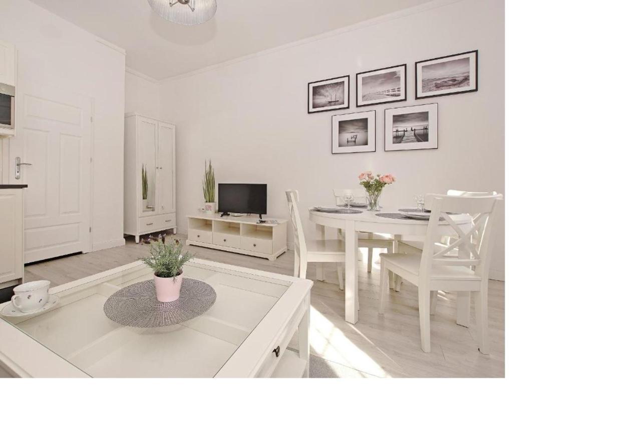 Apartament Kameralny Dluga 50 Гданськ Екстер'єр фото