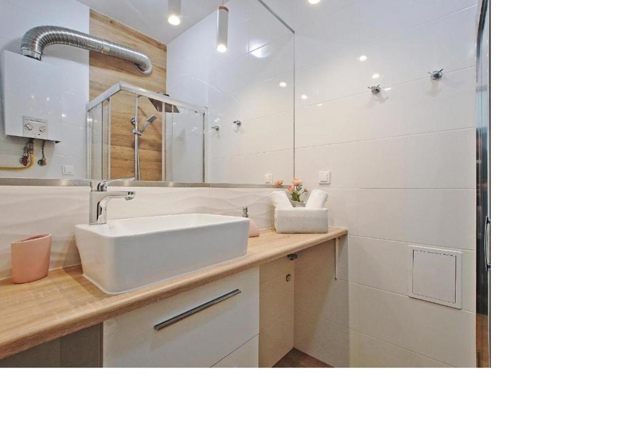 Apartament Kameralny Dluga 50 Гданськ Екстер'єр фото